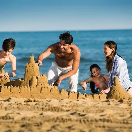 アパート Tre C *